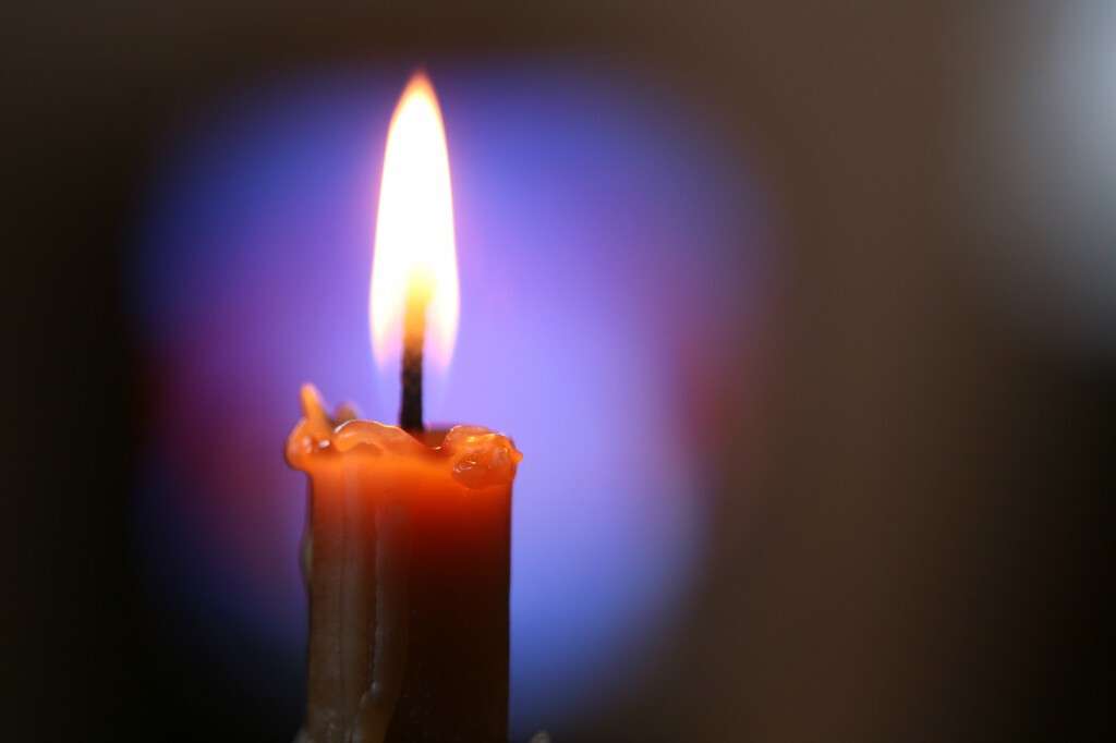 candle-1024x682.jpg