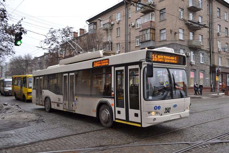 trolleybus