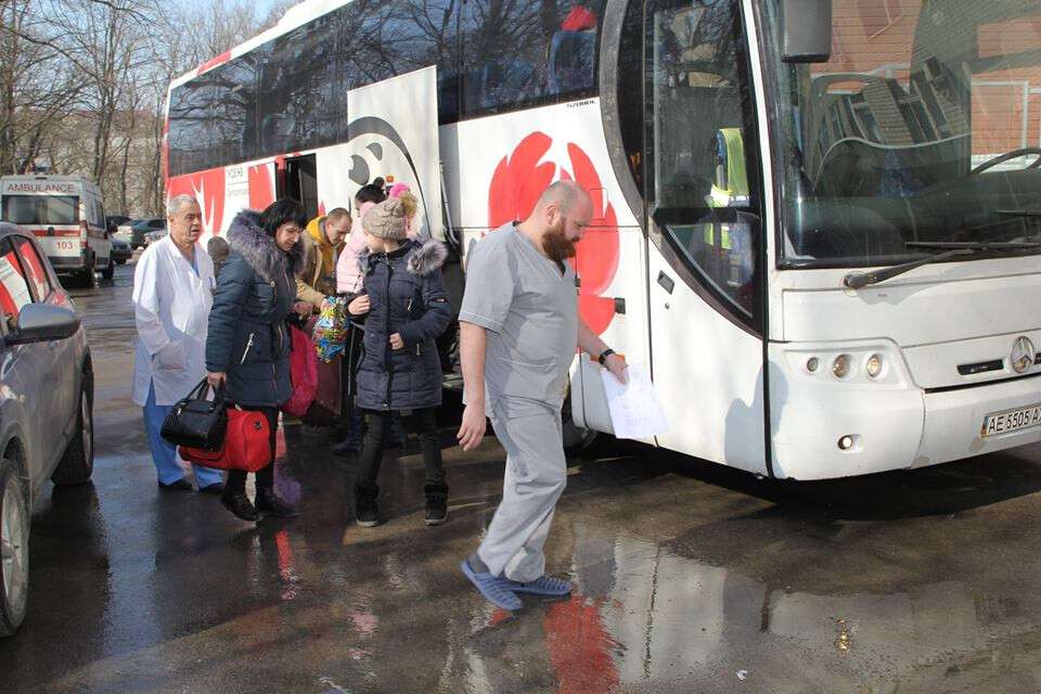 rebyata_avtobus.jpg