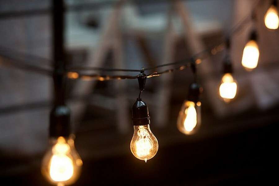 bulbs-cafe-dream-fun-favim.com-2052850111.jpg