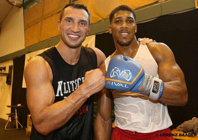 im-klitschko-and-joshua.jpg