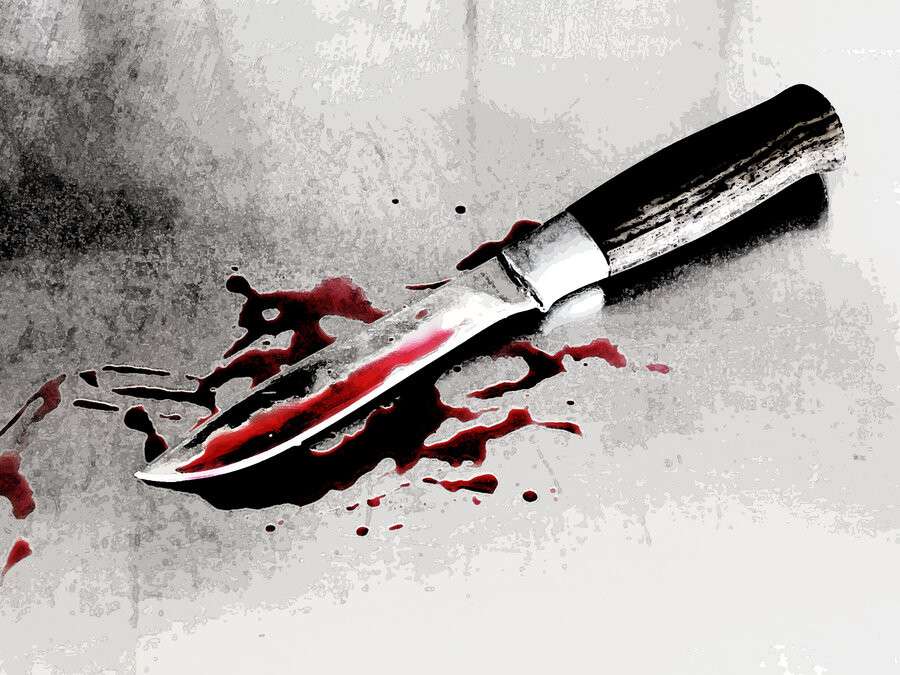 blood_knife_by_holyramsele.jpg