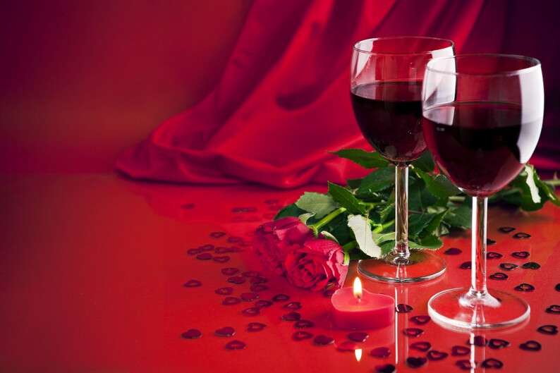 holidays_saint_valentines_day_rozy_i_vino_057055_