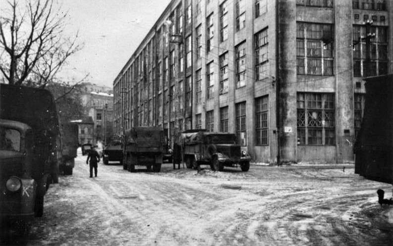 fabrika_volodarskogo_1942