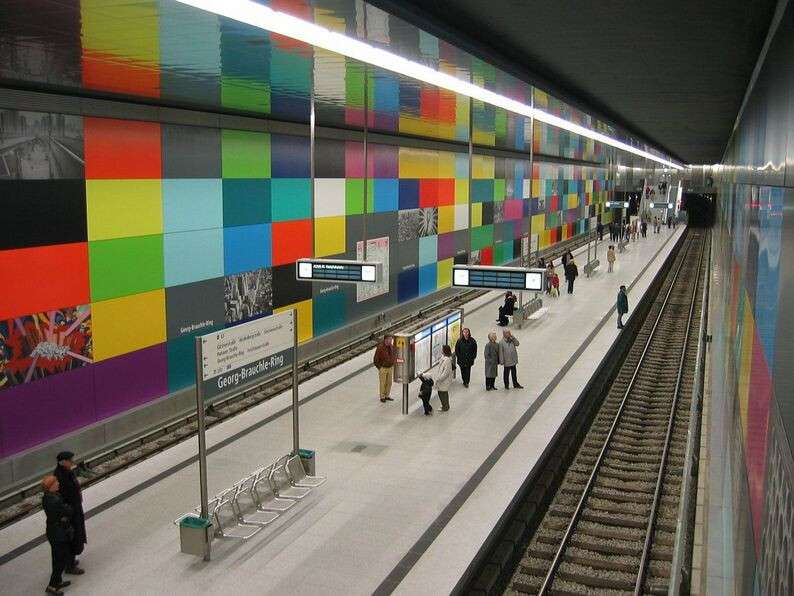 myunhen_metro_3.jpg