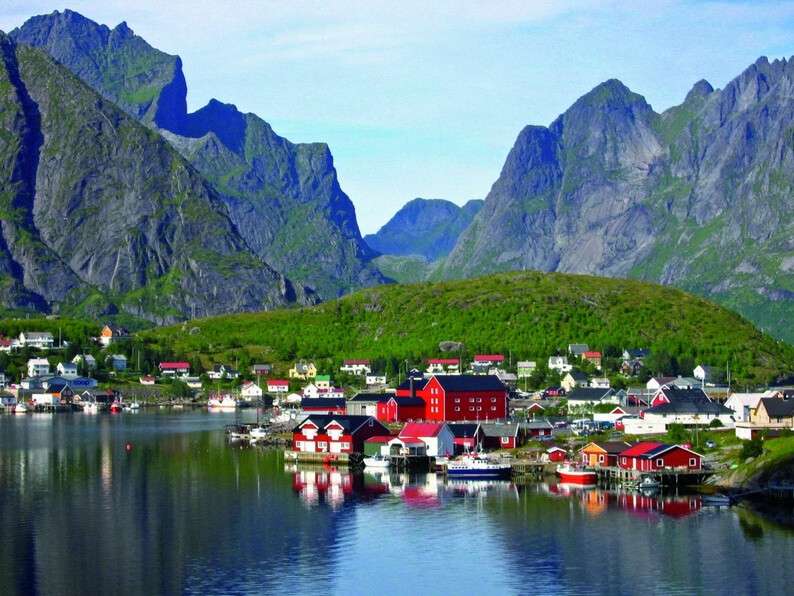 10565710-r3l8t8d-1000-02-04-04-04-01-01-bernard_closs_fotolia_com-lofoten-norway-hd-horizontal-rpi