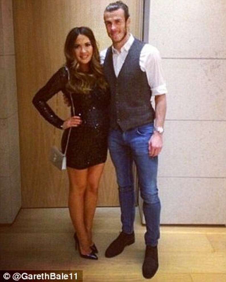 2fb7182100000578-3380580-real_madrid_star_gareth_bale_and_his_girlfriend_emma_rhys_jones_-a-12_1451809721655