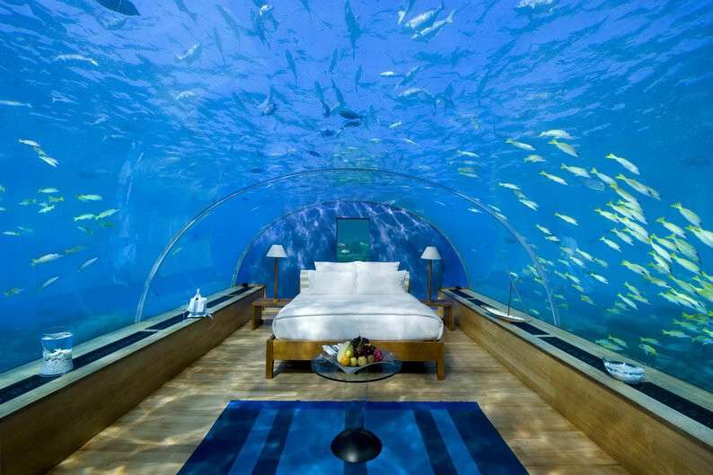 podvodnyy-otel-jules-undersea-lodge-florida.jpg