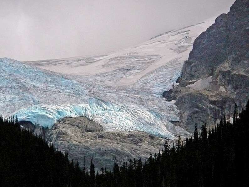 glacier-55221_640