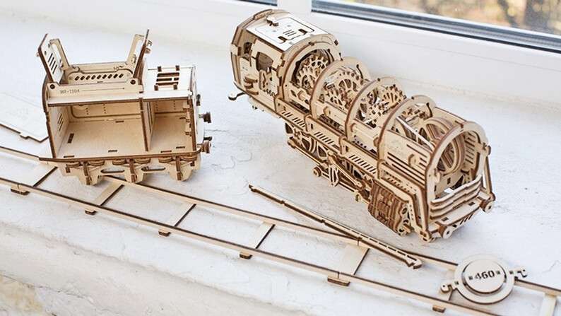 661693_11_w_1000