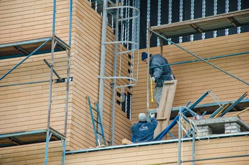 1_144800695339454-408c