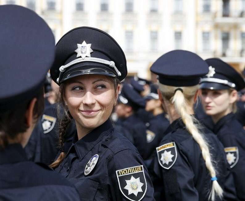 384812061.jpg