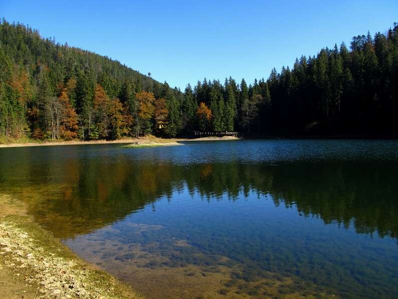 ozero-sinevir2.jpg