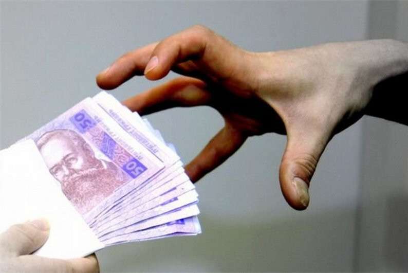 1436354766_grab_money.jpg