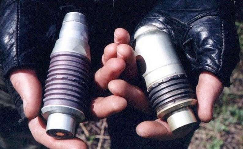 843475_l.jpg