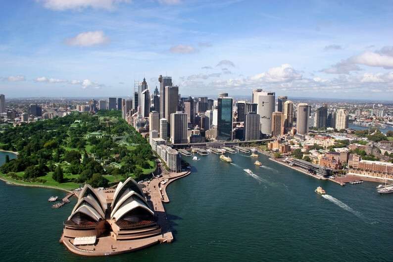 sydney_skyline_from_the_north_aerial_2010.jpg