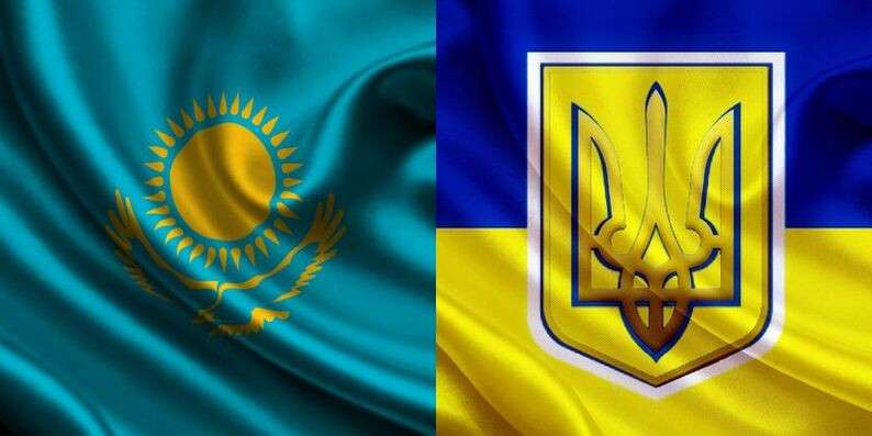 kazaxstan_flag_ukraine.jpg
