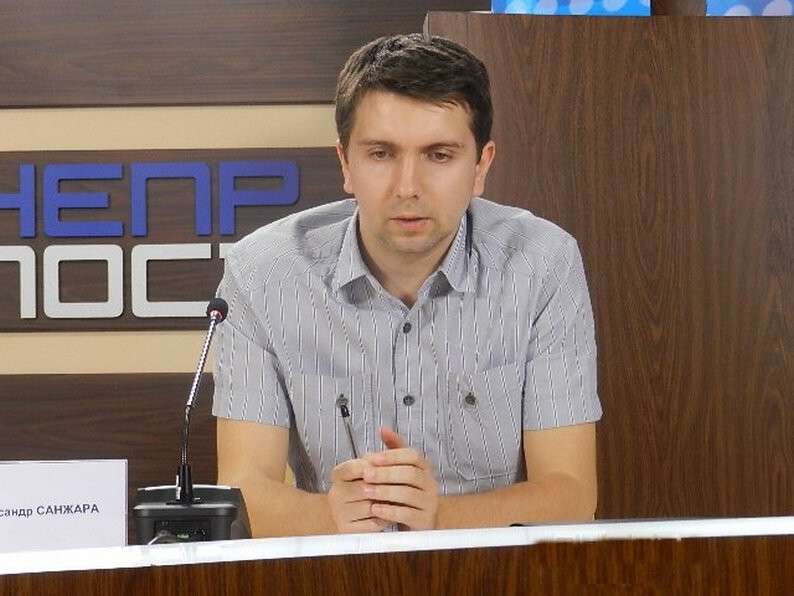 1337763323_sangara.jpg