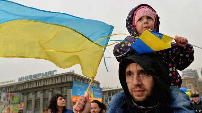 150328213642_dnipropetrovsk_rally_624x351_afp.jpg