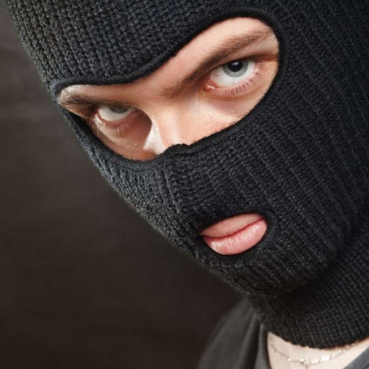 7693237_original.jpg
