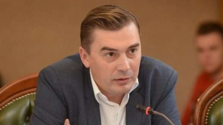 na-naftobaz-namagalis-shovati-kontrabandnu-naftu_rect_4075c93fcd1d780d481b3058d3844754.jpg
