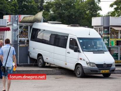 09-559e2c6d75ae9-v_dneprodzerzhinske_marshrutka_vehala_v_maf.jpg