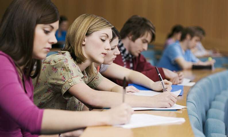 university-students-take-014.jpg