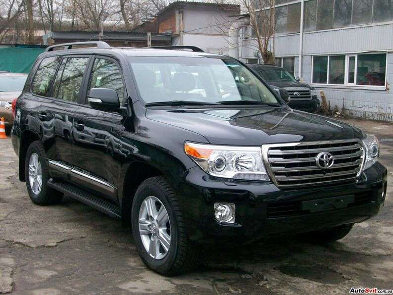 toyota-land-cruiser_1392730042.jpg