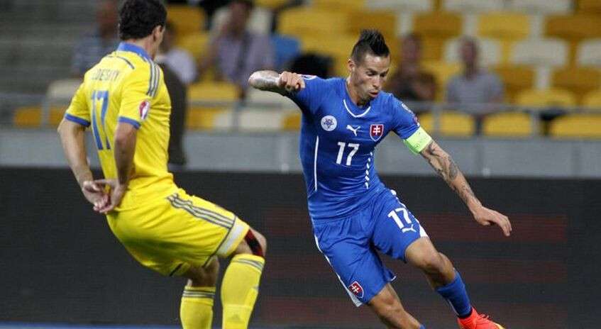 sborniki-napoli-i-dnepra-pereves-u-gostej_1431589956.jpg