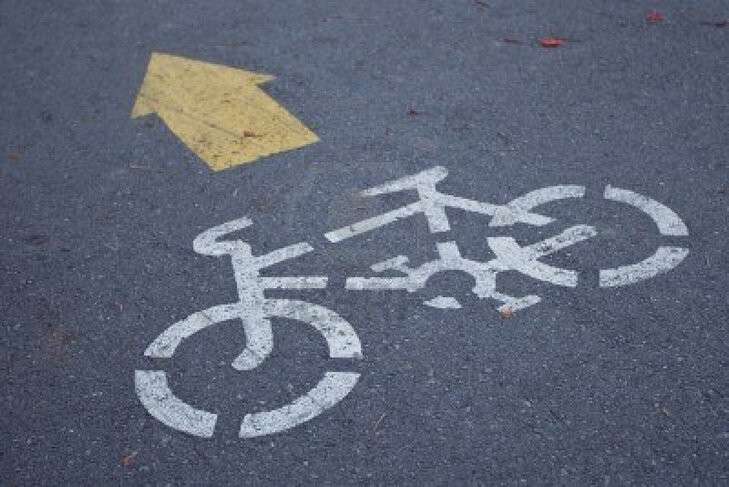 7168450-bicycle-road-sign_1.jpg