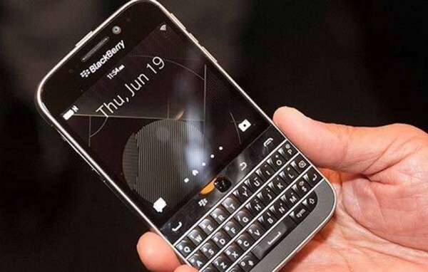 blackberry-classic_title-700x357.jpg