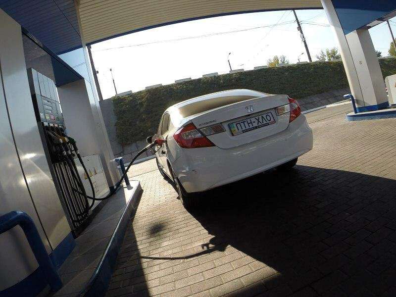 916119