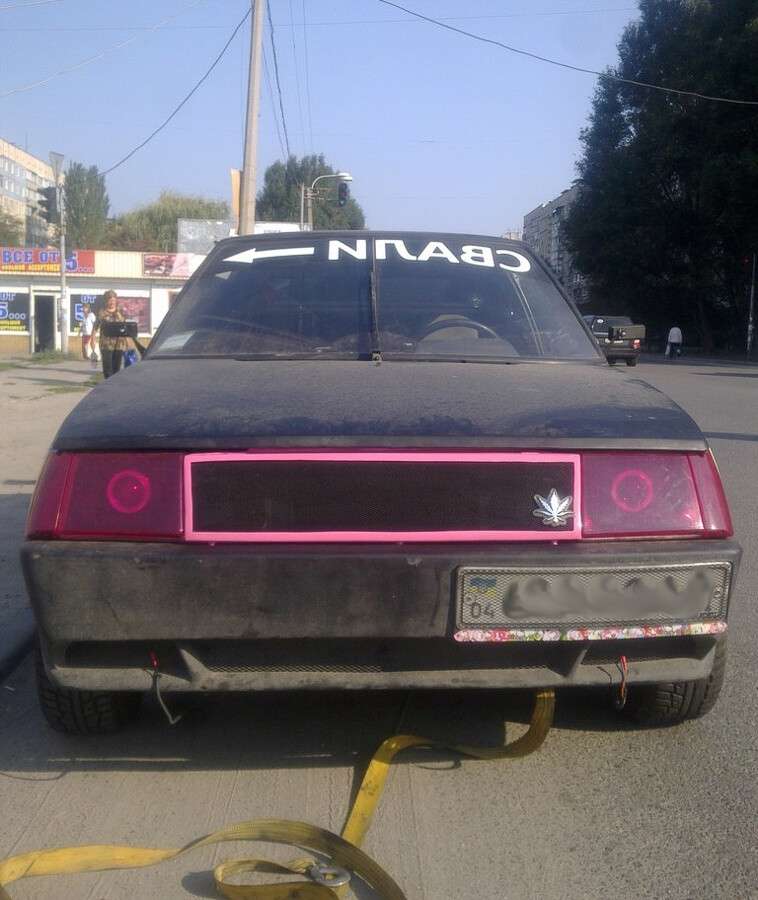 916130