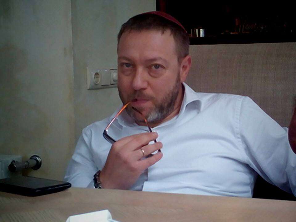 leonid.jpg