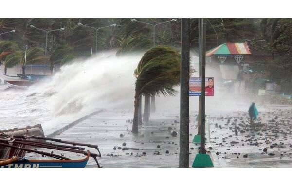 typhoon-haiyan-philippines-super-storm-04.jpg