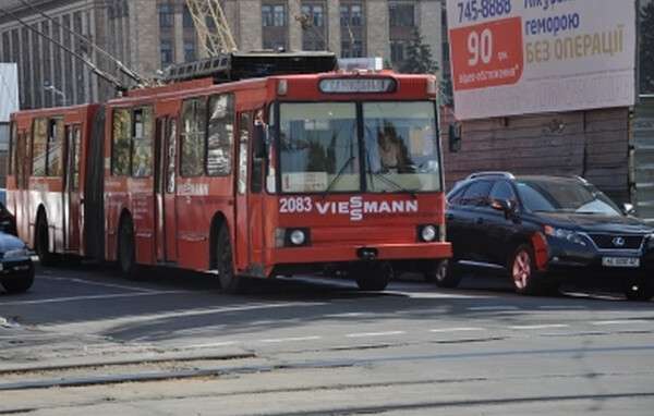 1352289415_trolleybus.jpg