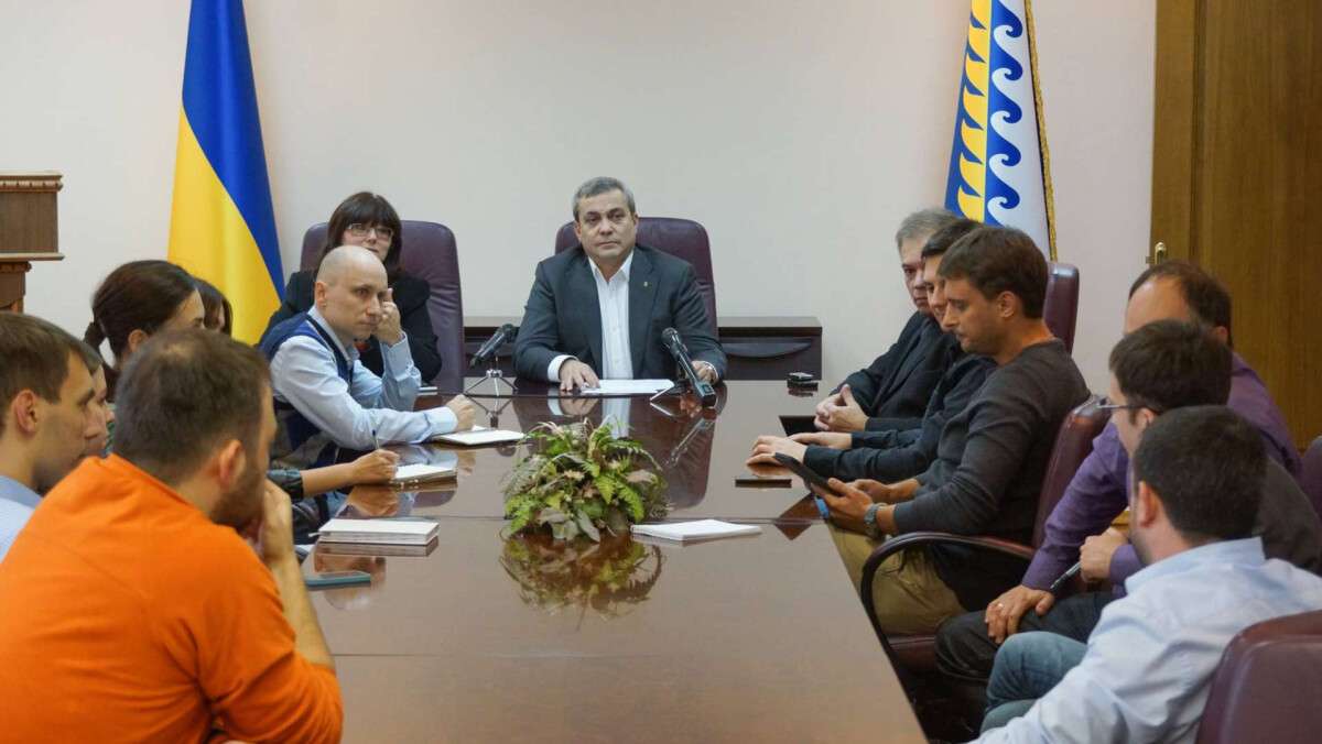 el_pravitelstvo.jpg