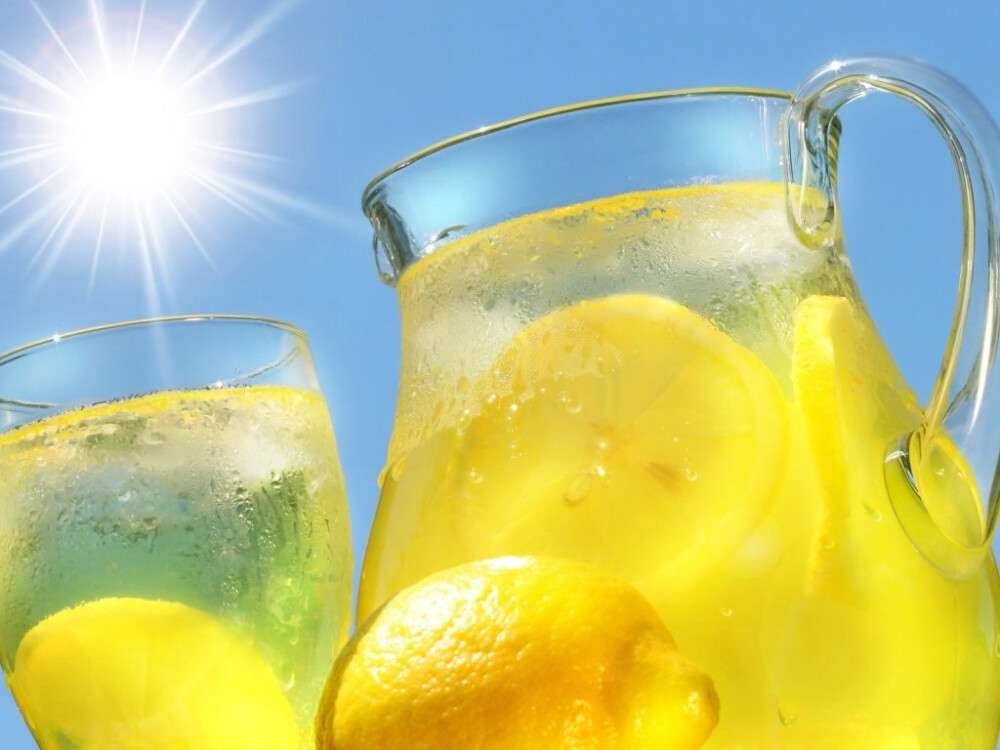 voda-s-limonom.jpg
