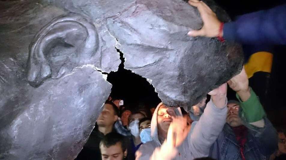 lenin111.jpg