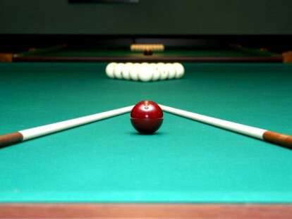 billiard14.jpg