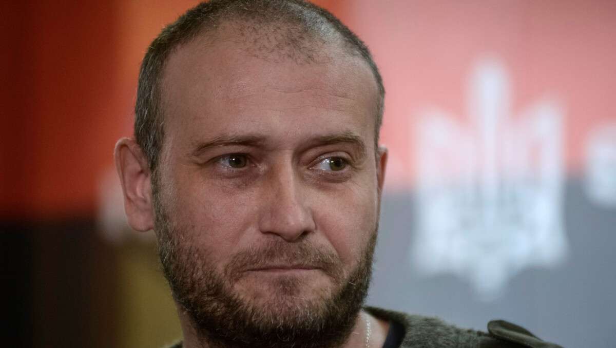 yarosh_1396622536_dmitriy-yarosh-podderzhivaet-plotnuyu-svyaz-s-sbu1.jpg