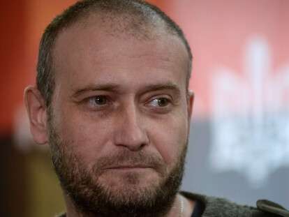 yarosh_1396622536_dmitriy-yarosh-podderzhivaet-plotnuyu-svyaz-s-sbu1.jpg