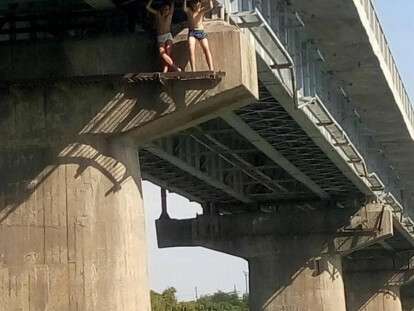 40532741_1965776773720693_7322013151904399360_n