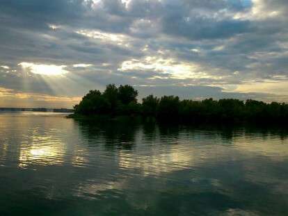 41913632_1162586300584529_5935192521540894720_n