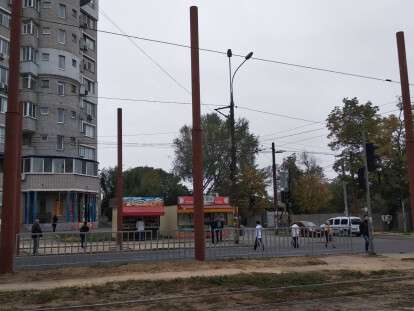 тру