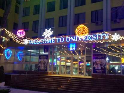 47577341_722640341444686_2386590043645935616_n