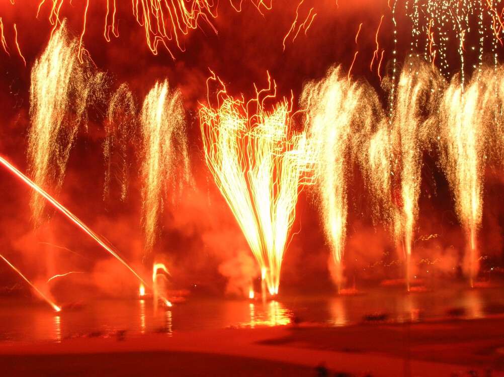 200508_Firework_of_Lake_of_Annecy_festival_(267)
