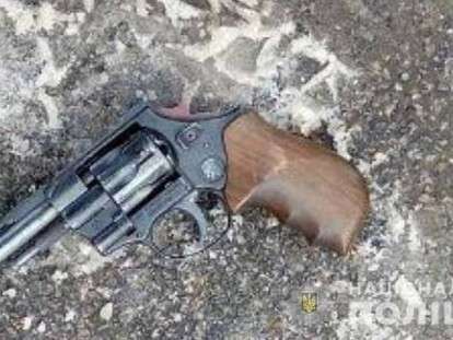 49702353_657081941355353_1184508412088549376_n