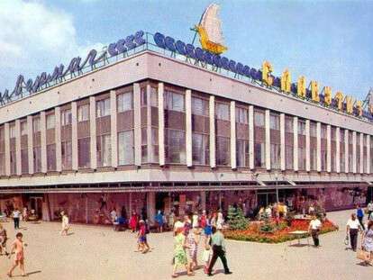 49776267_940772552799789_3979391202377072640_n