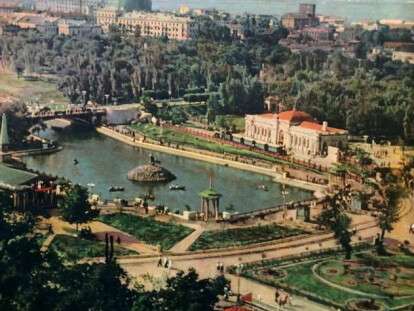 37638135_480397612423400_707612380460220416_n